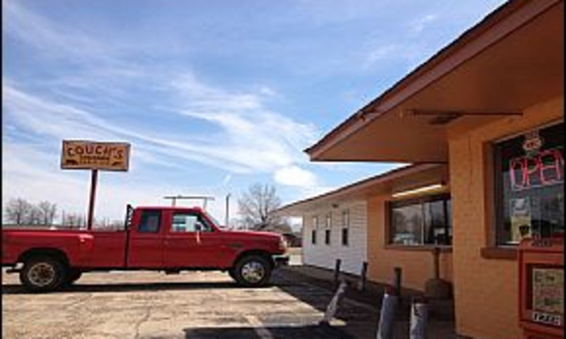 Couch's Log Cabin Bar-B-Que