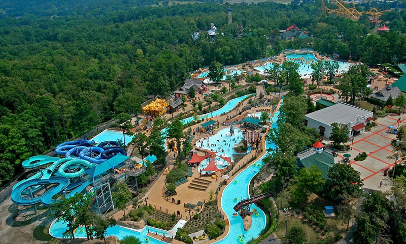 Magic Springs Theme and Water Park