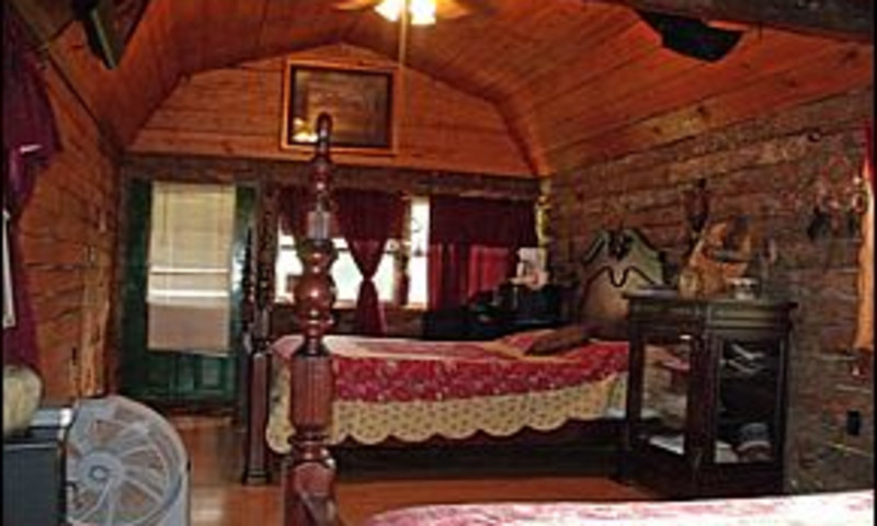 Diamond John's Riverside Retreat