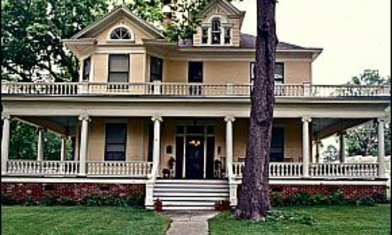 Wynne-Phillips House Tour Home