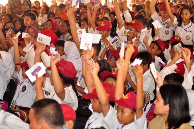 peluas-akses-pendidikan-jempol-78887_bch0tt.jpg