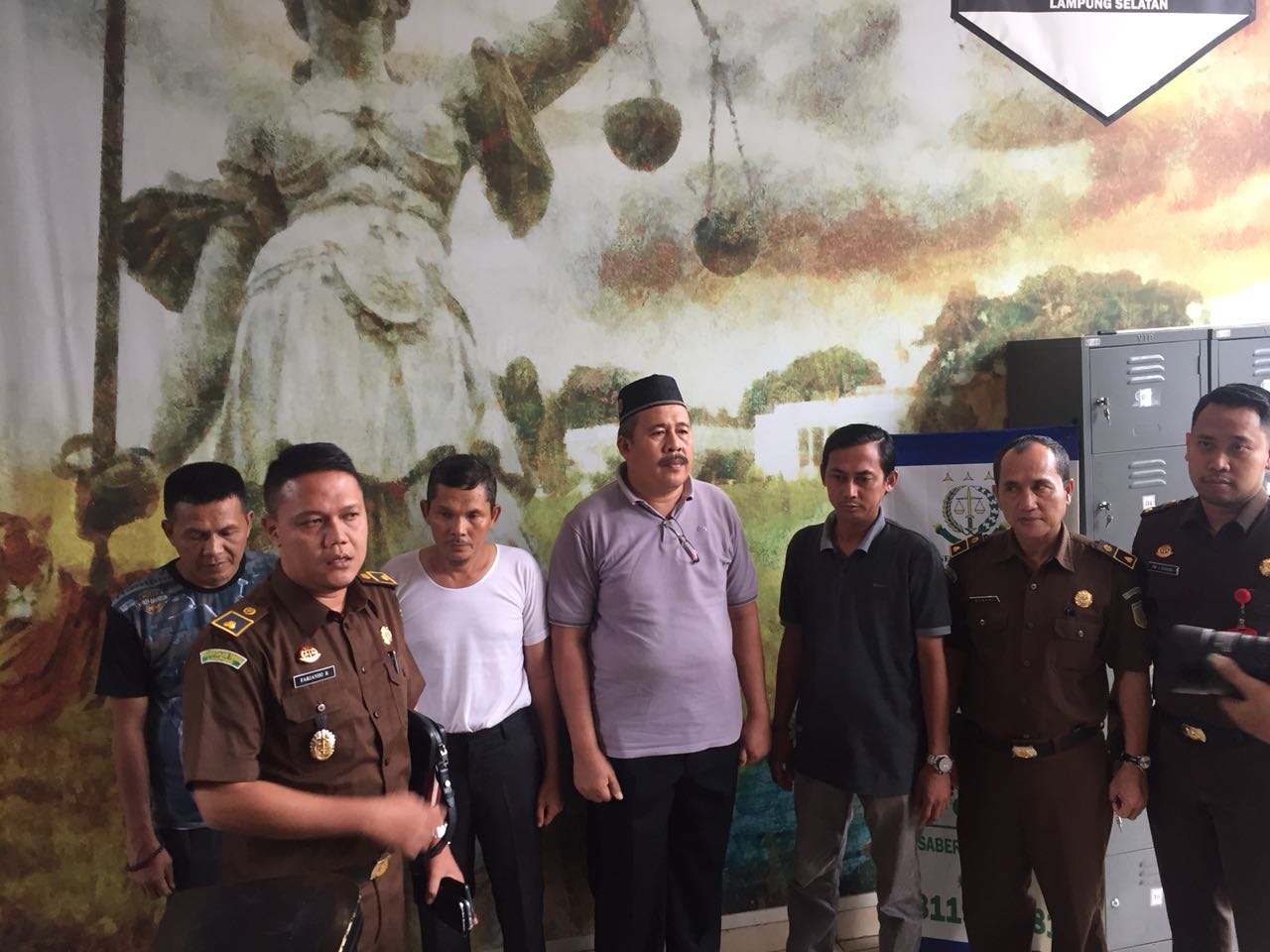 whatsapp-image-2018-04-23-at-18-intai-lampung-68884_y3uyfj.jpg