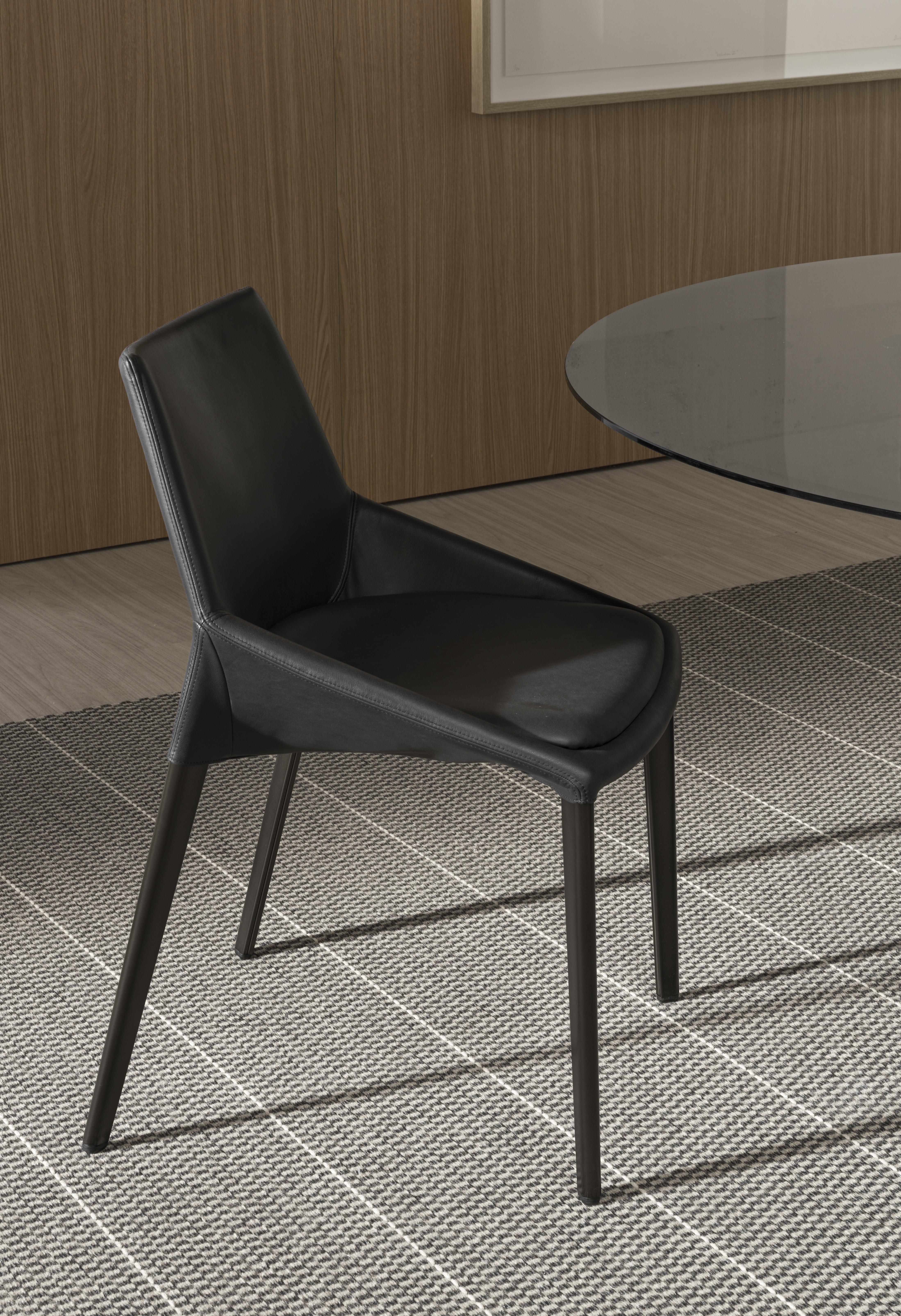 Molteni | OUTLINE | Molteni&C