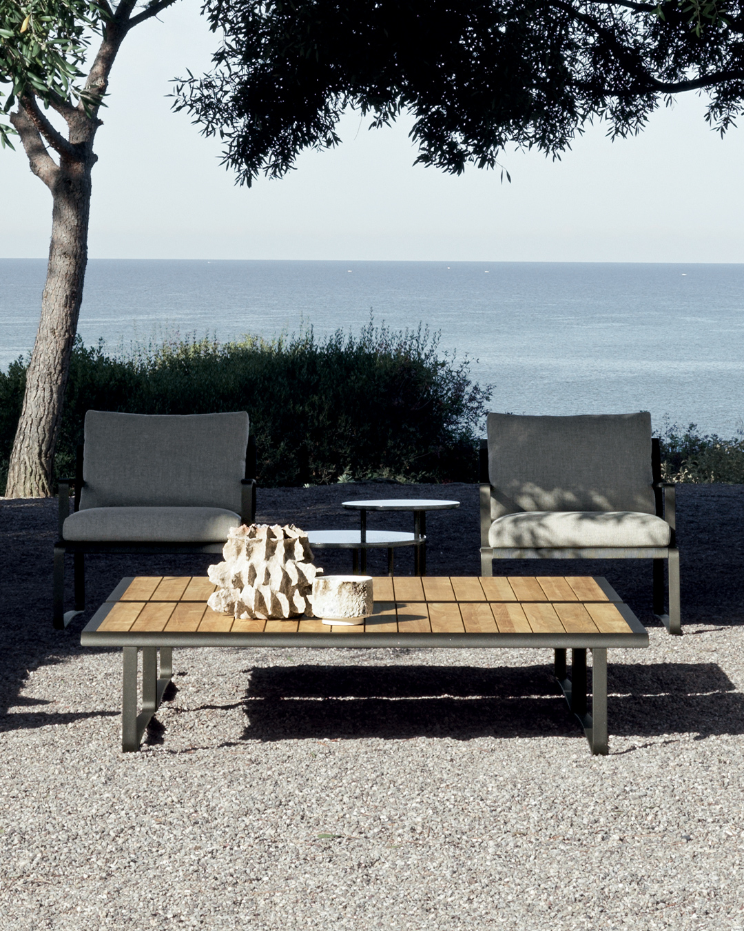 Molteni | PANNA COTTA ( Outdoor coffee table ) | Molteni&C