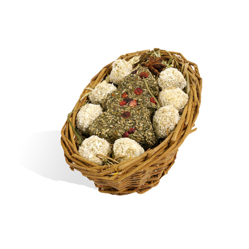 Rosewood Naturals Willow Christmas Basket for Small Animals