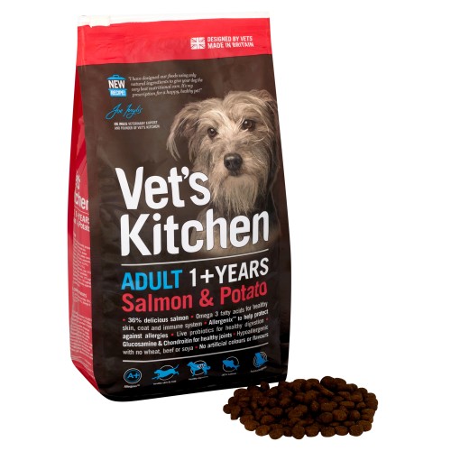 Vets Kitchen Adult Salmon & Potato Dog Food
