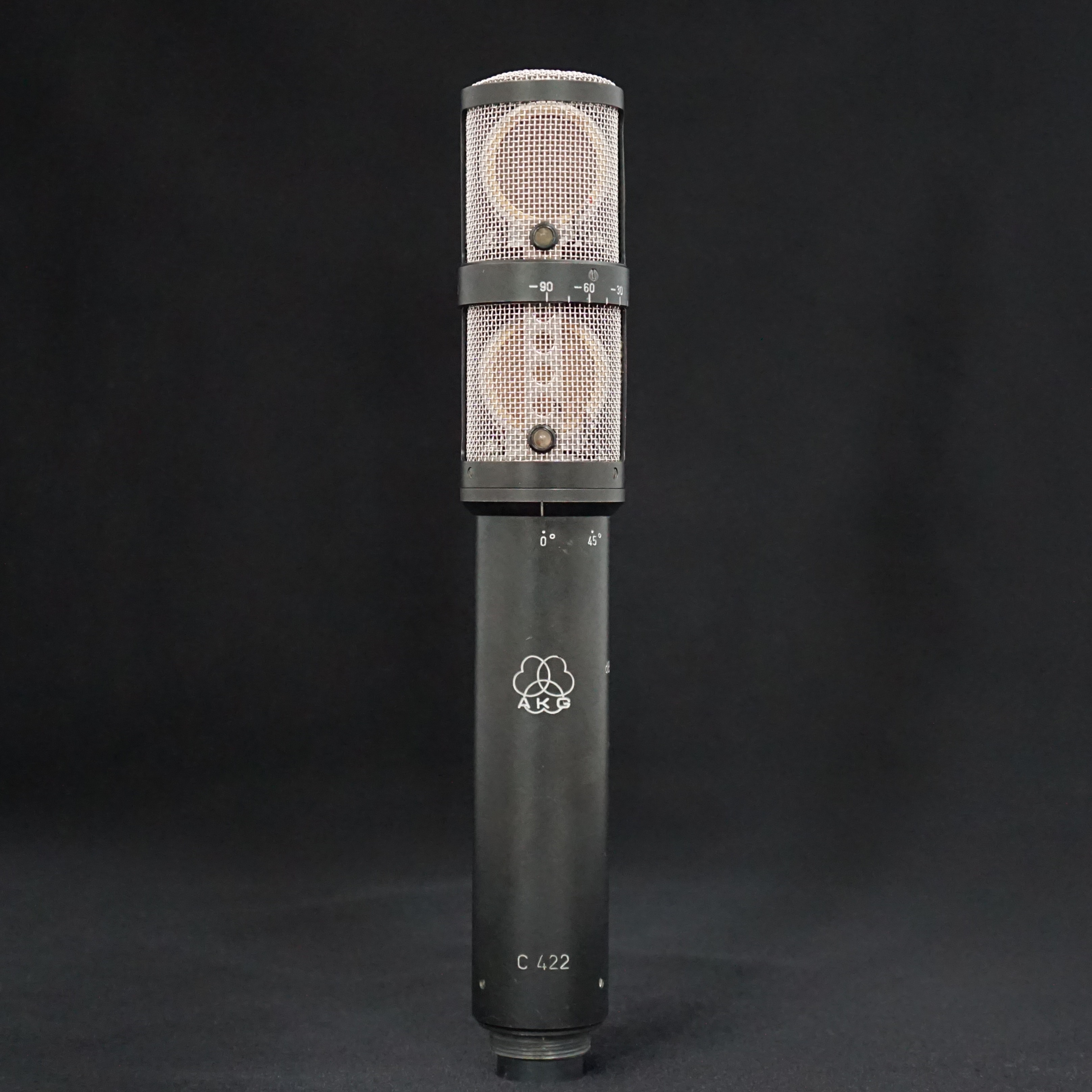 AKG C422