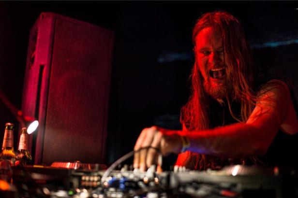 VENETIAN SNARES VENETIAN SNARES