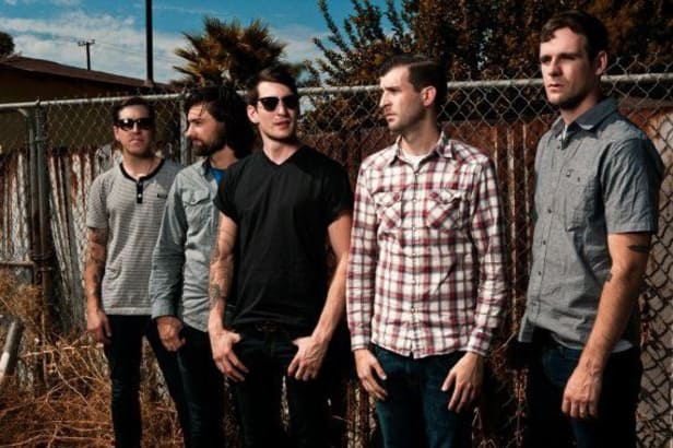 Defeater Defeater