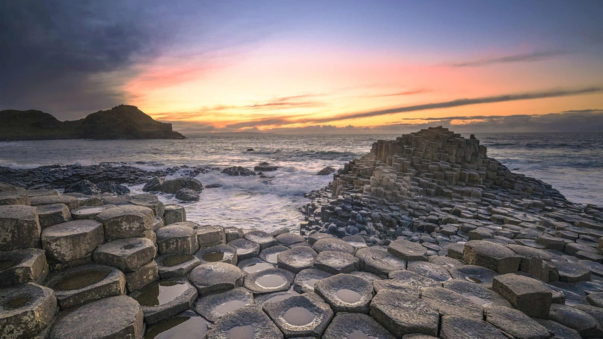 Click to view large image Highlights of Ireland and Scotland - Signature