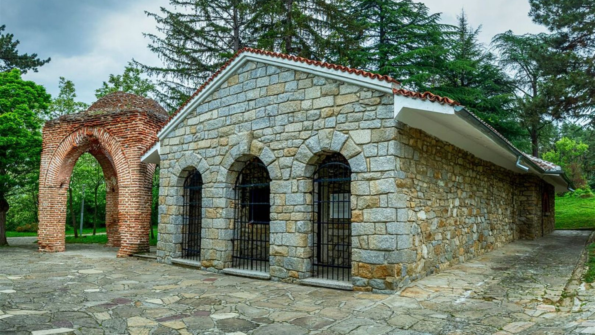 Click to view large image Eastern Europe Explorer