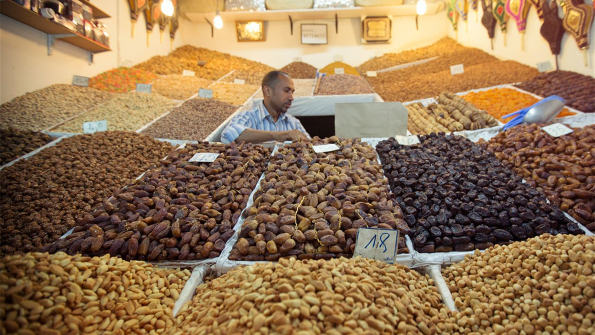 Click to view large image Morocco Adventure: Culture & Colour