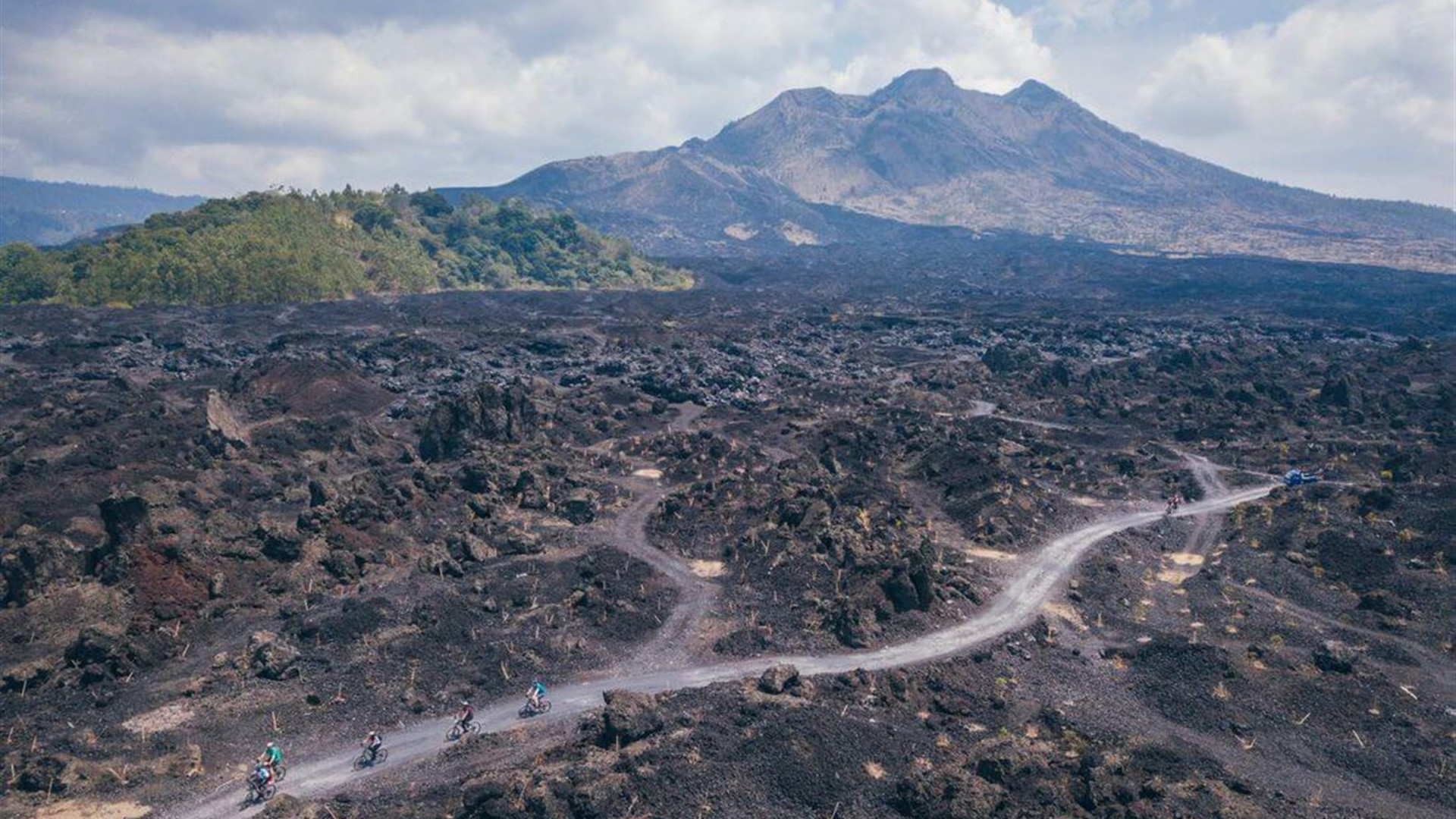 Click to view large image Bali, Lombok & Gili Islands: Hike, Bike, Raft & Snorkel