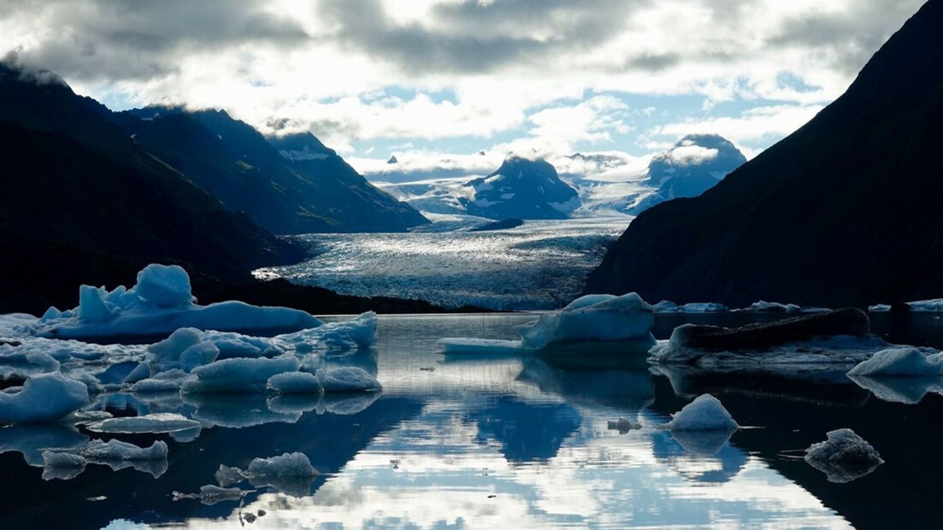 Click to view large image Hiking the Great Land of Alaska