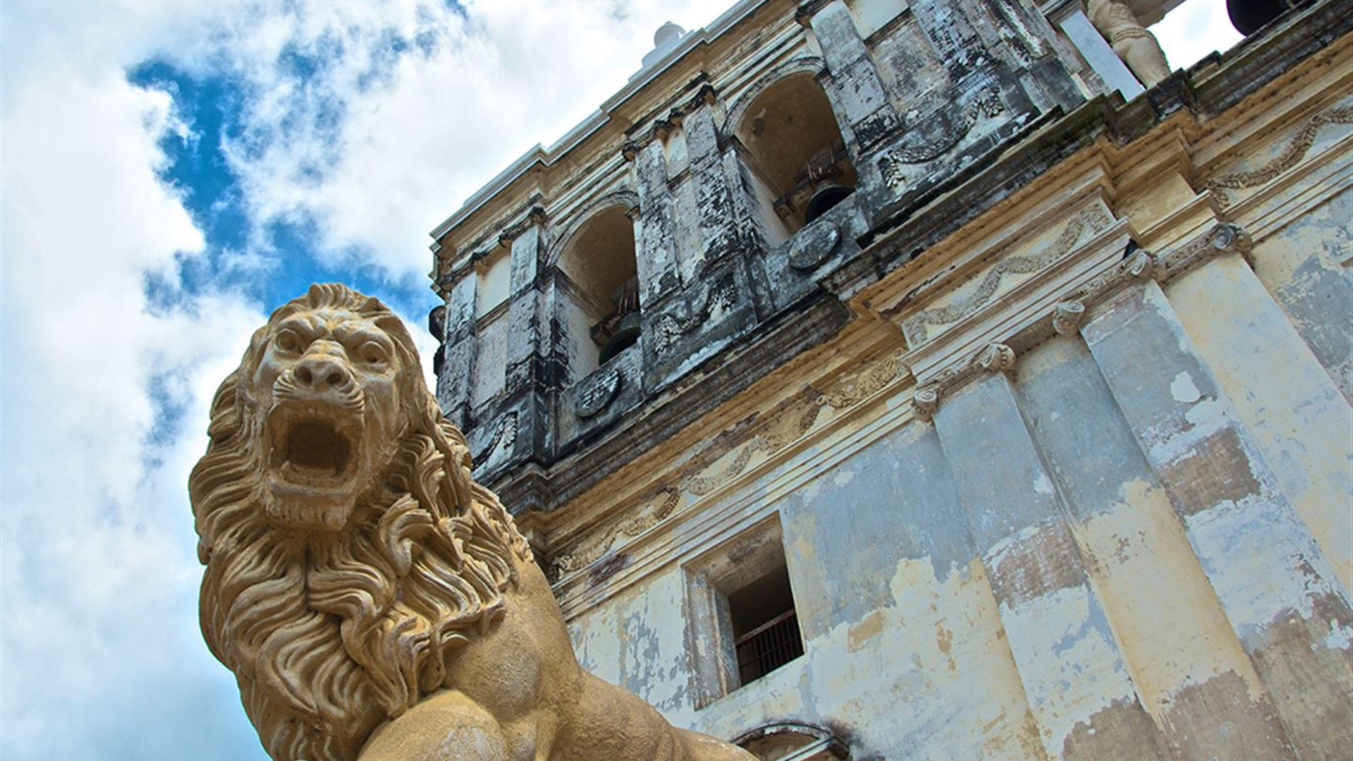 Click to view large image Central American Journey: Rainforests & Ruins