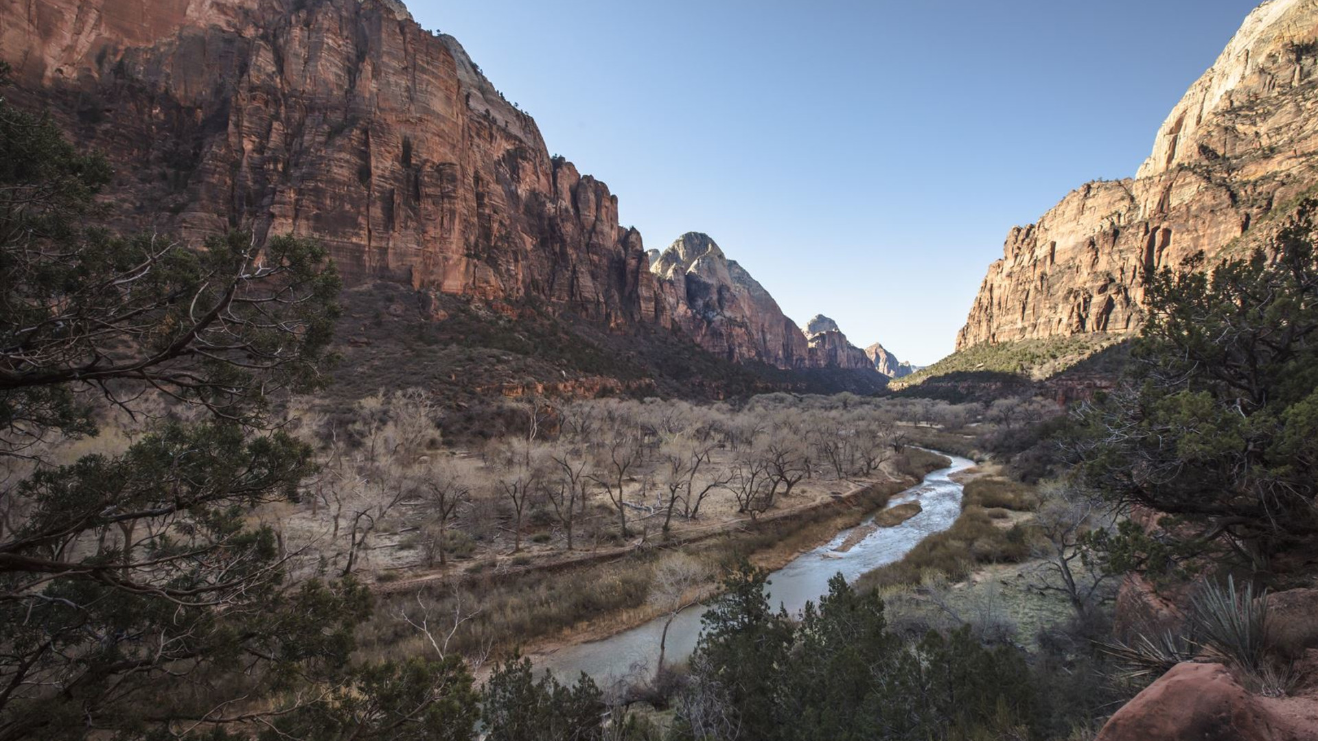 Click to view large image Hiking Utah's Mighty 5