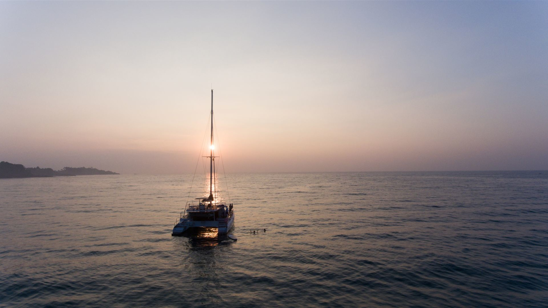Click to view large image Sailing Sri Lanka - South Coast