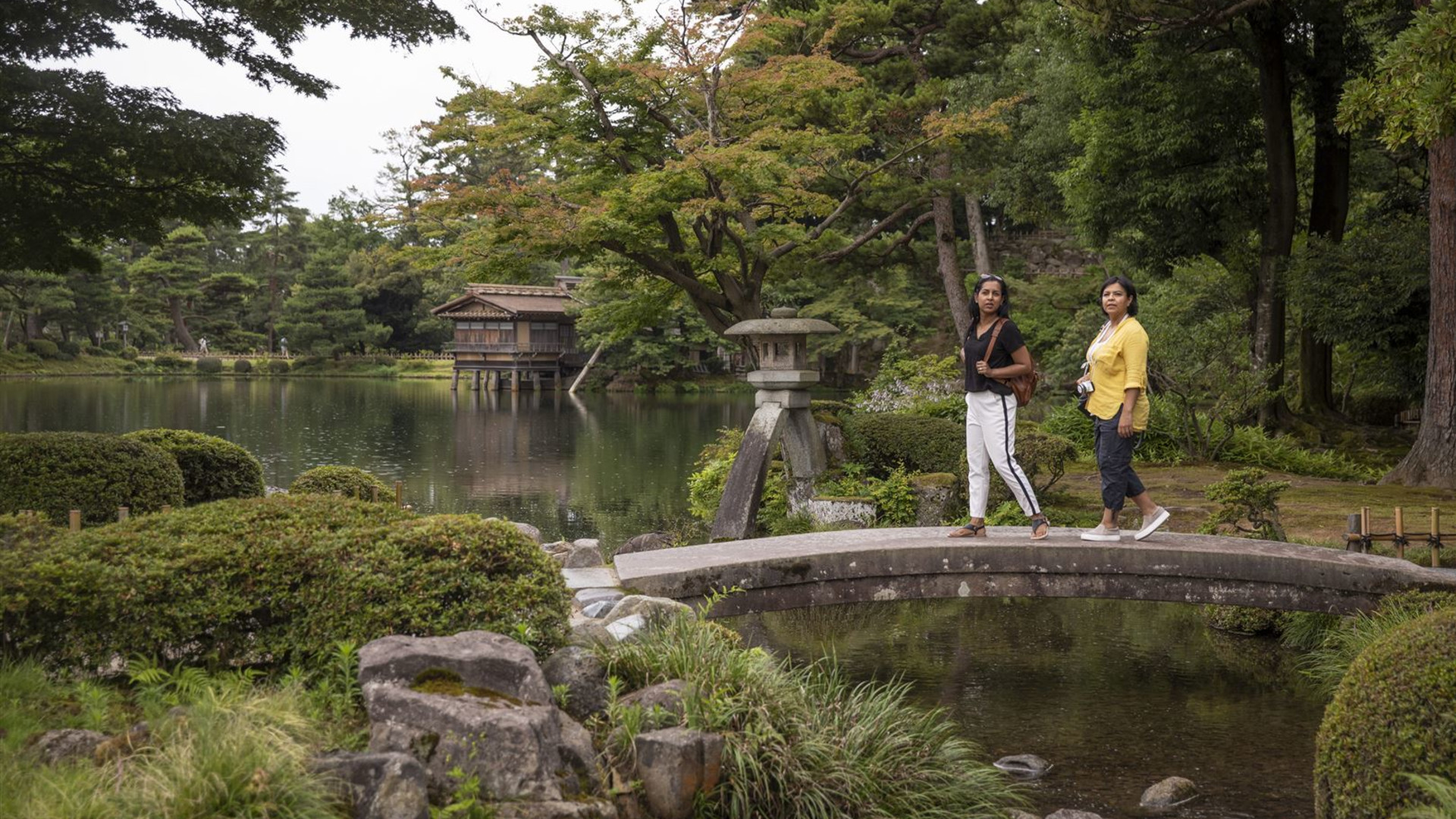 Click to view large image Discover Japan