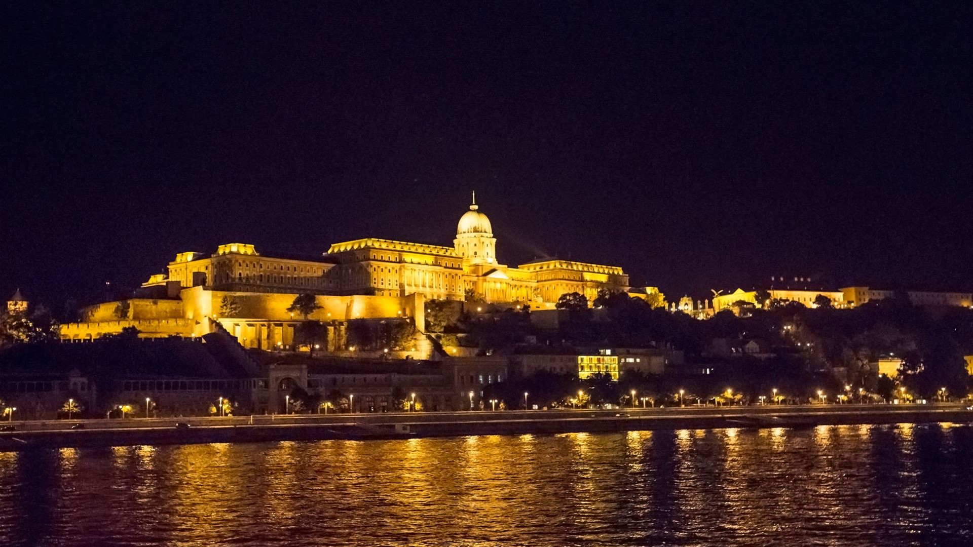Click to view large image Budapest to Paris: Bike Tours & Belgian Waffles