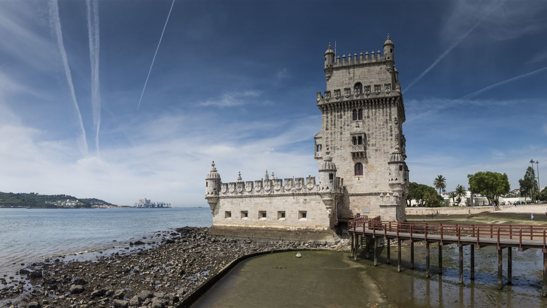Click to view large image Rome to Lisbon: Coasts & Countryside