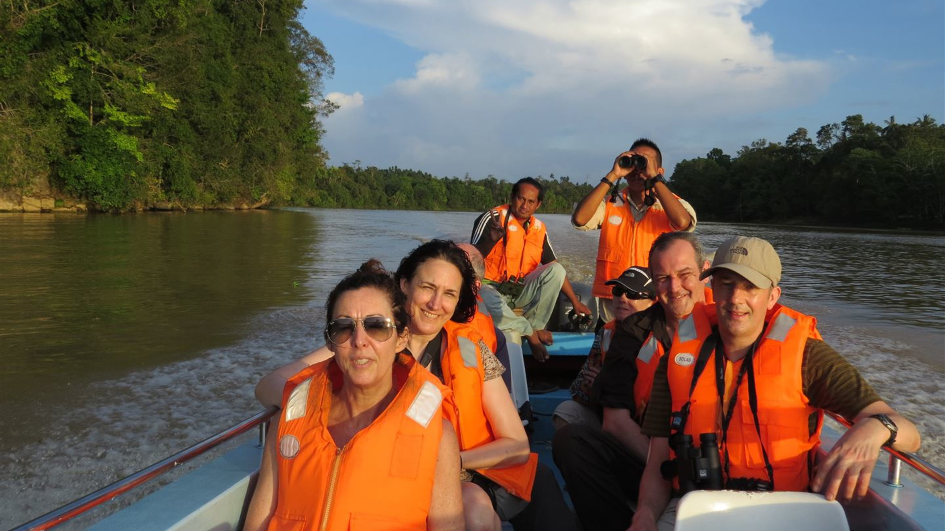 Click to view large image Borneo Wildlife Discoverer