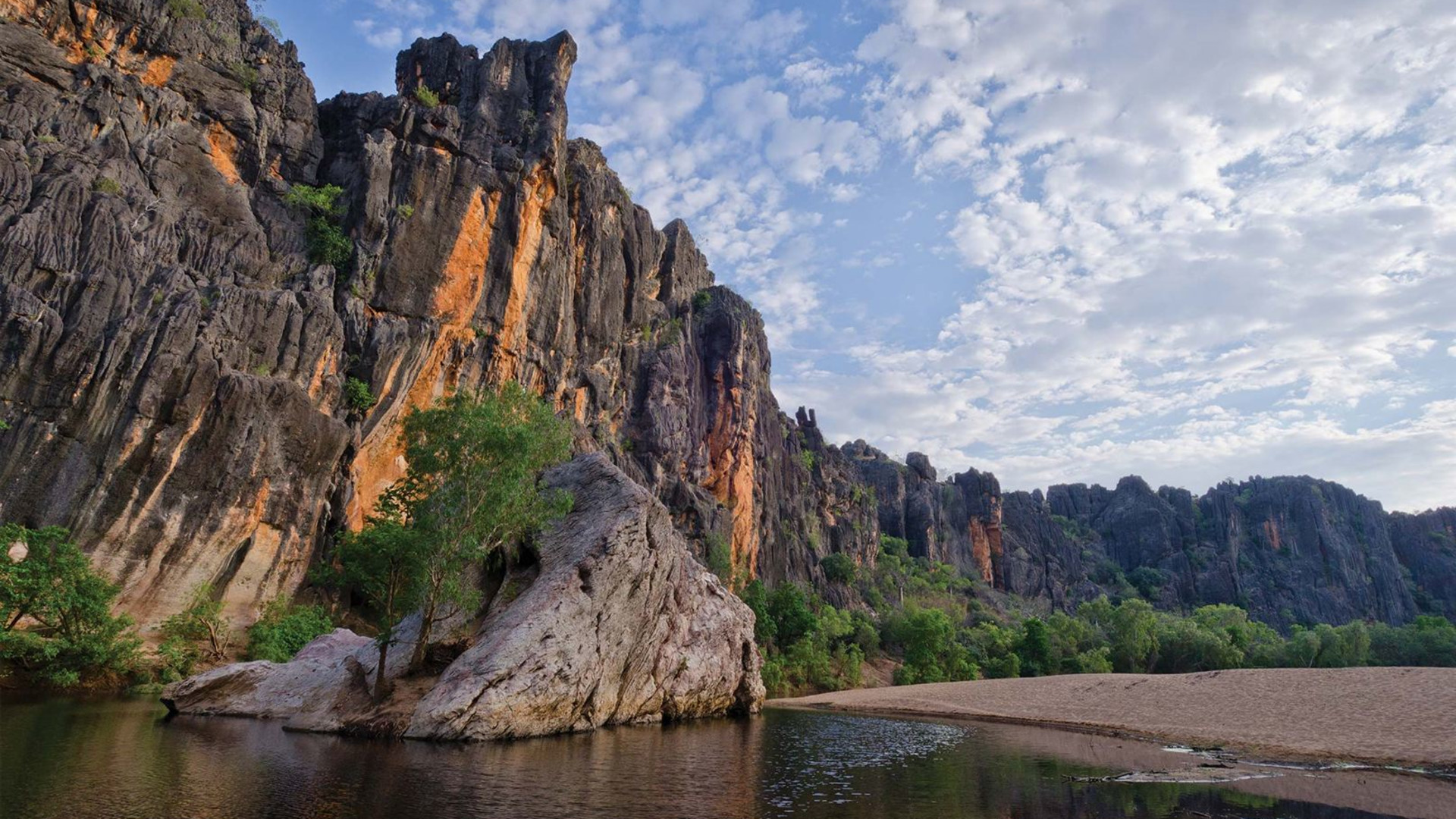 Click to view large image Kimberley Trail