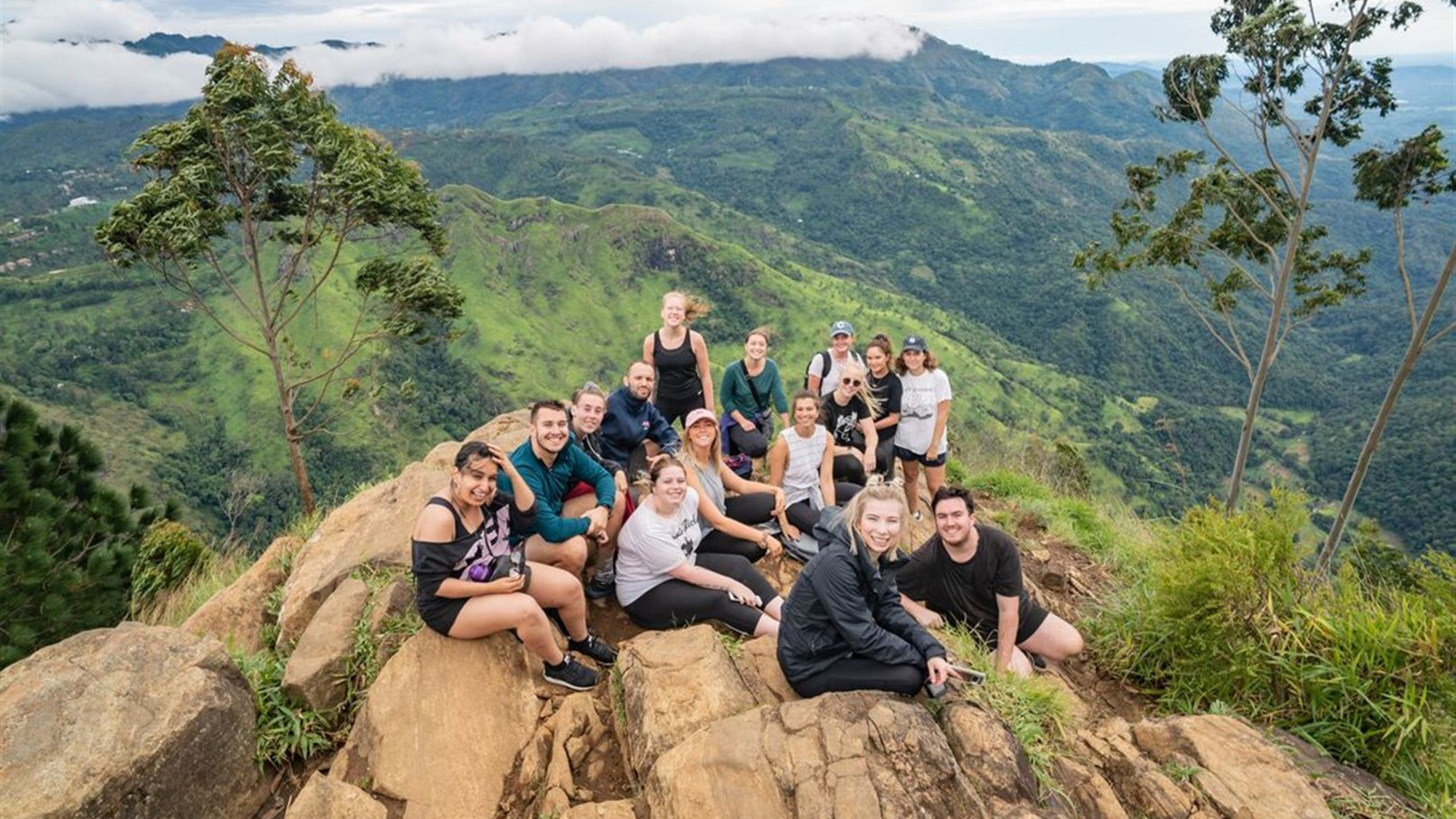 Click to view large image Sri Lanka: Hike, Bike & Kayak