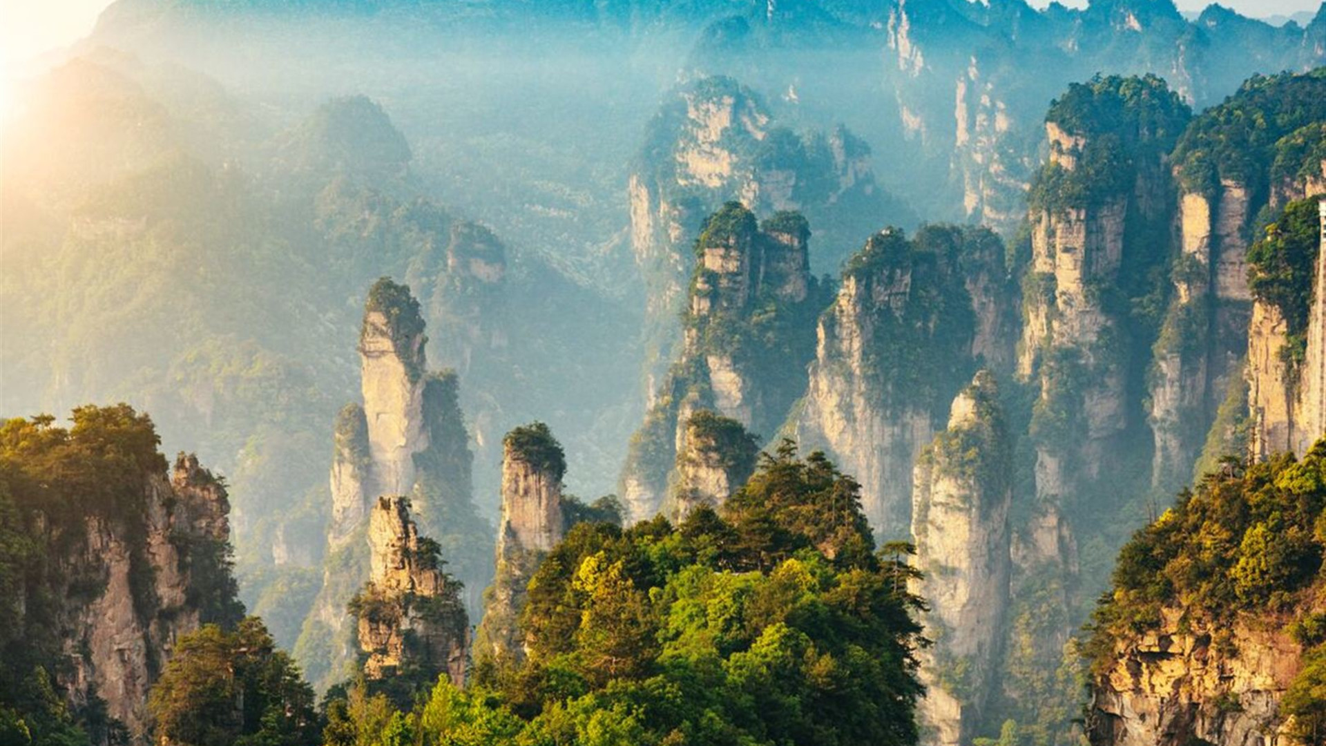 Click to view large image Southern China Highlights: Hong Kong to Shanghai