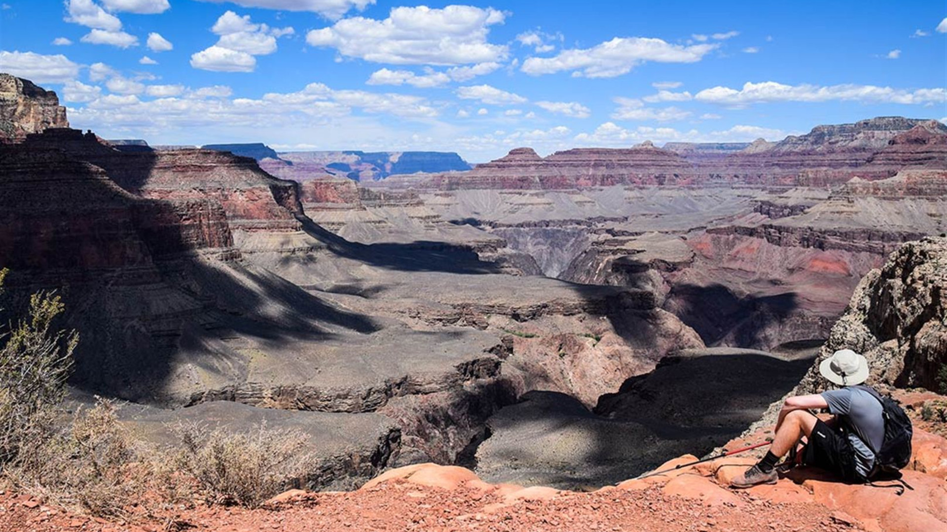 Click to view large image Premium Hiking in the Grand Canyon