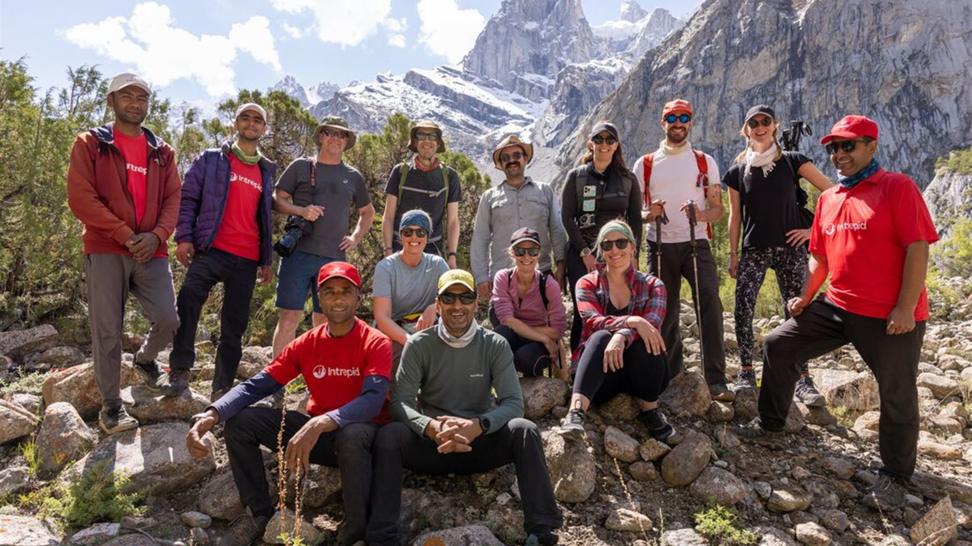 Click to view large image Trek Pakistan's Nangma Valley and Karakoram Mountains