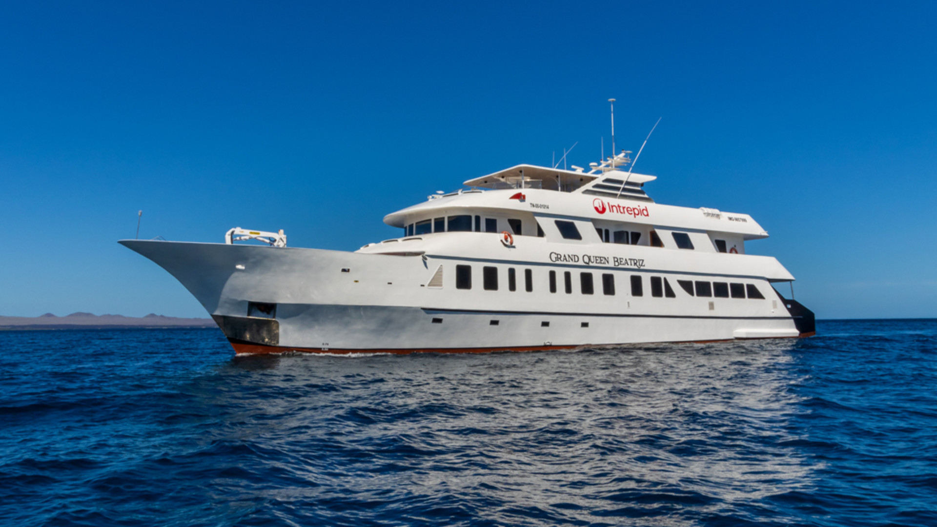 Click to view large image Galapagos Encounter: Southern Islands (Grand Queen Beatriz)