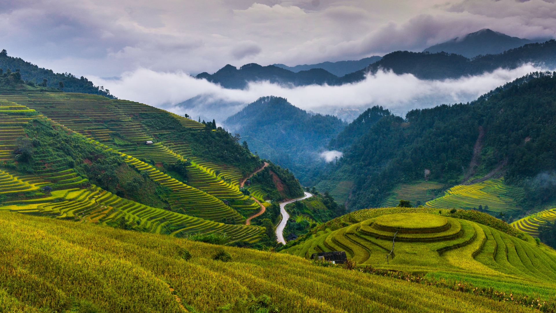 Click to view large image Classic Vietnam: Sapa to the Mekong