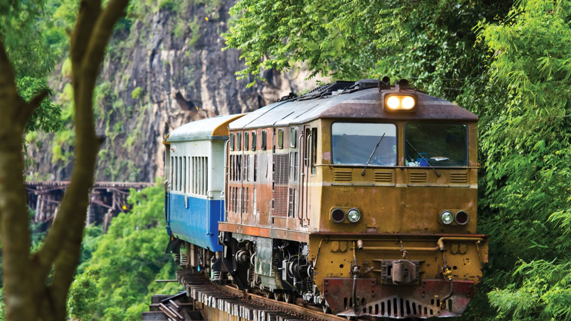 Click to view large image Highlights of Thailand