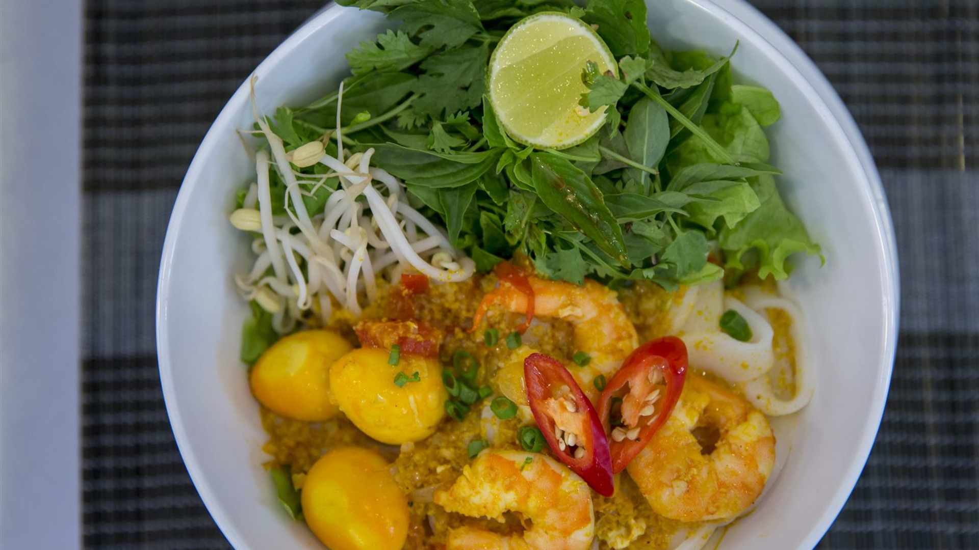 Click to view large image Epic Vietnam: Hanoi, Ho Chi Minh City & Handmade Noodles