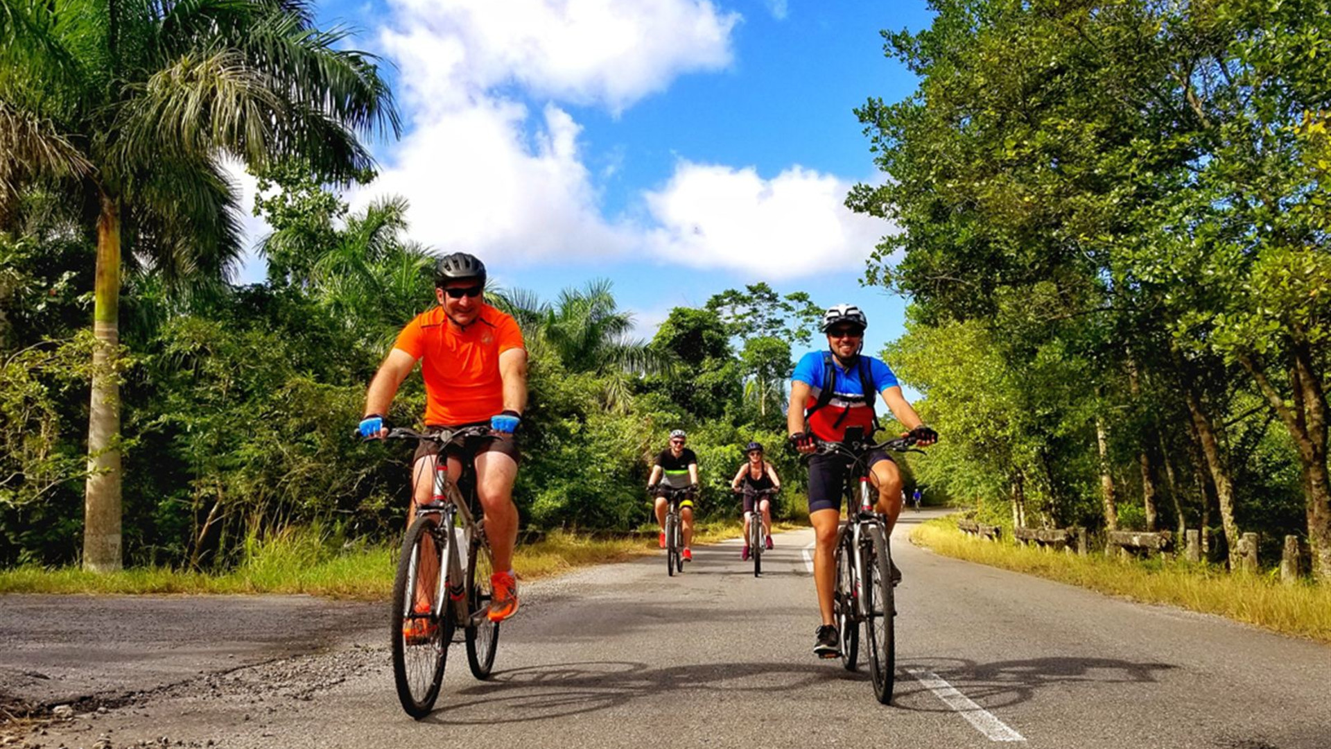Click to view large image Cycle Cuba: East