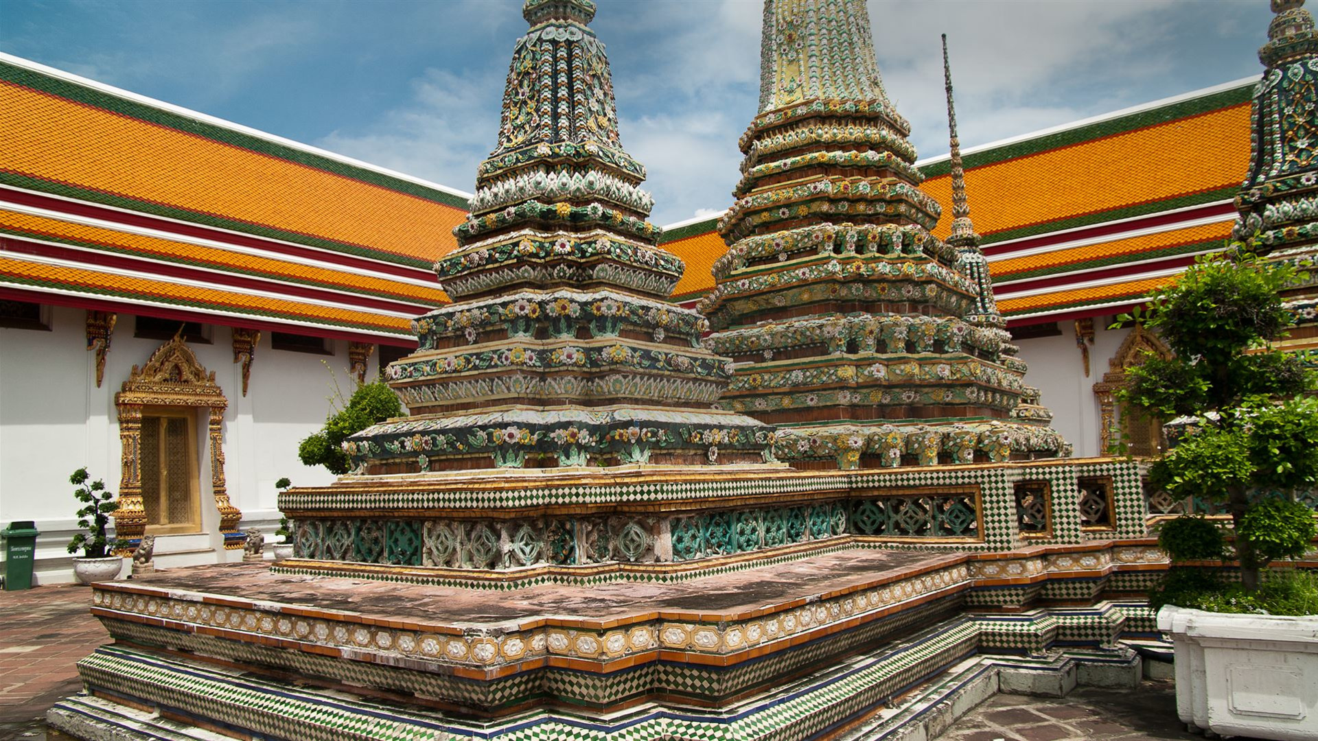 Click to view large image Bangkok to Chiang Mai Express