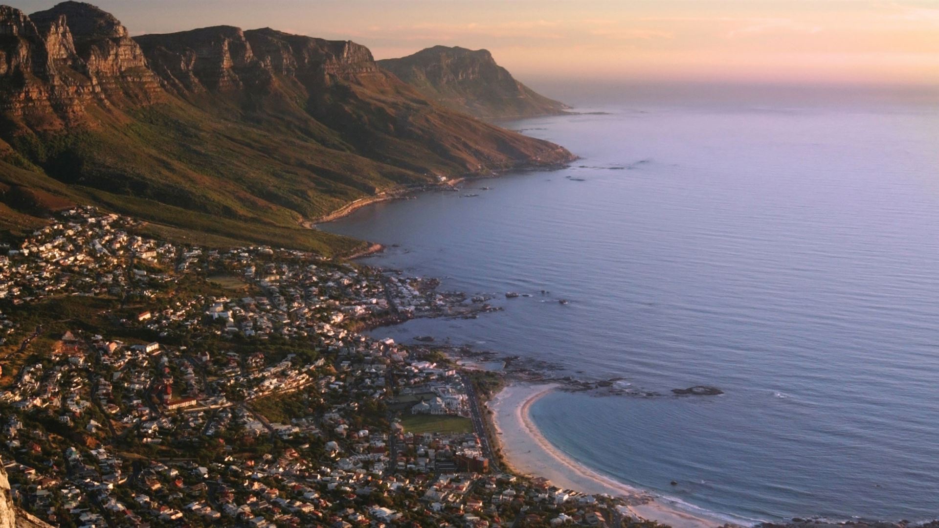 Click to view large image Cape & Dunes Discoverer