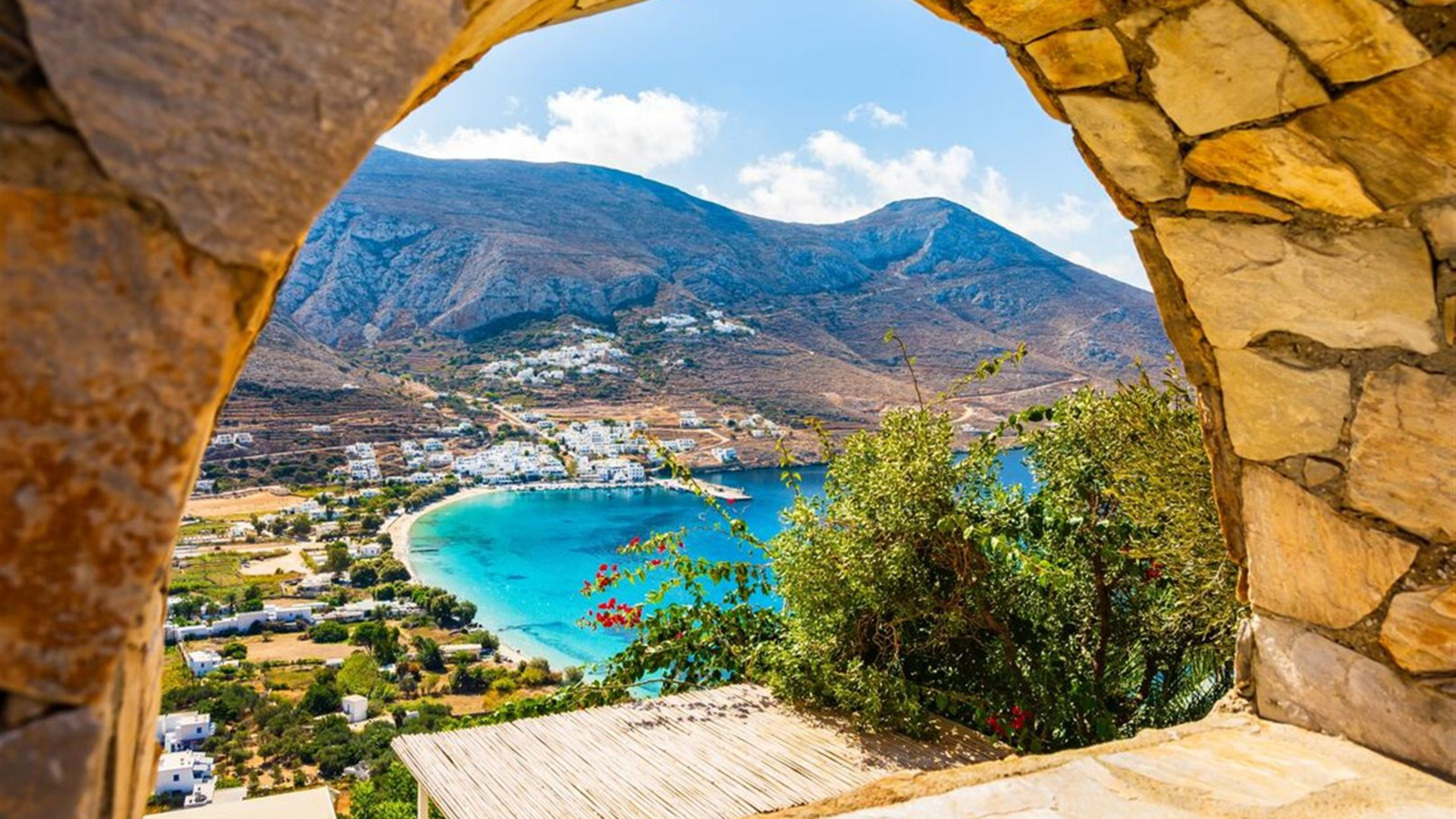 Click to view large image Greece Sailing Adventure: Cyclades Islands