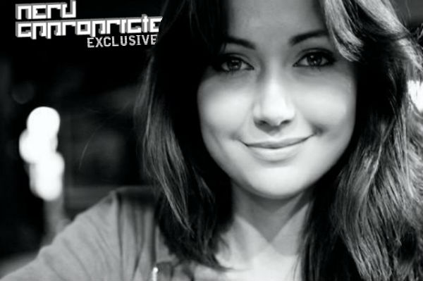 NA JESSICA CHOBOT SELF 2 LOGO