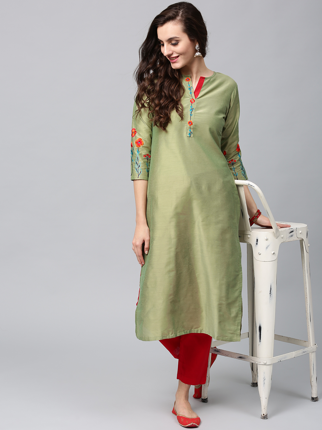 AKS Women Green Embroidered Straight Kurta Price in India