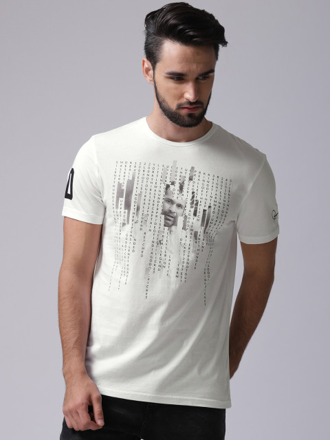 True Blue Men White Printed Round Neck T-shirt Price in India