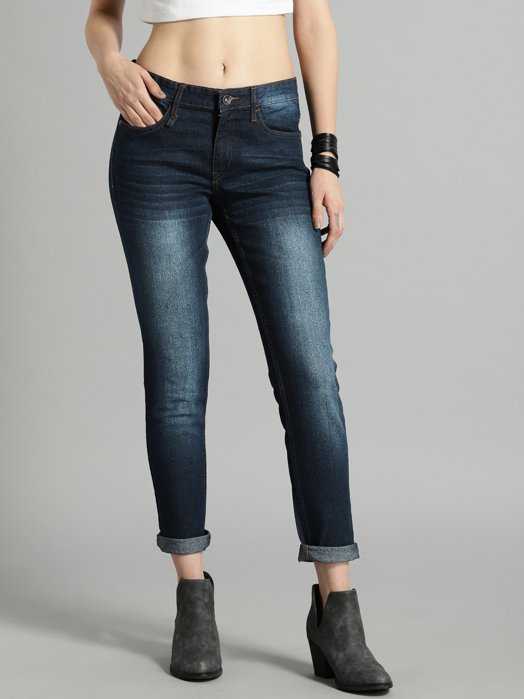 Roadster Women Blue Skinny Fit Mid-Rise Clean Look Stretchable Jeans Price in India