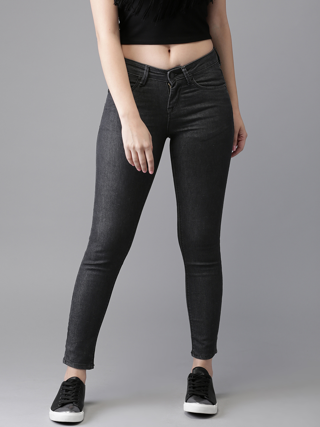 HERE&NOW Women Charcoal Grey Skinny Fit Mid-Rise Ankle Length Clean Look Stretchable Jeans Price in India
