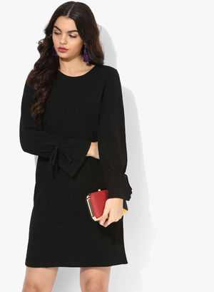 Black Coloured Solid Shift Dress Price in India