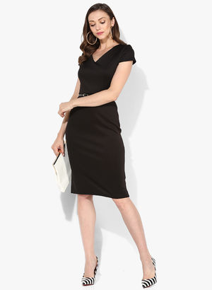 Black Coloured Solid Shift Dress With Belt Price in India