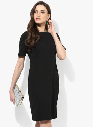 Black Coloured Textured Shift Dress Price in India