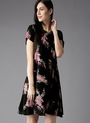 Black Printed Shift Dress Price in India