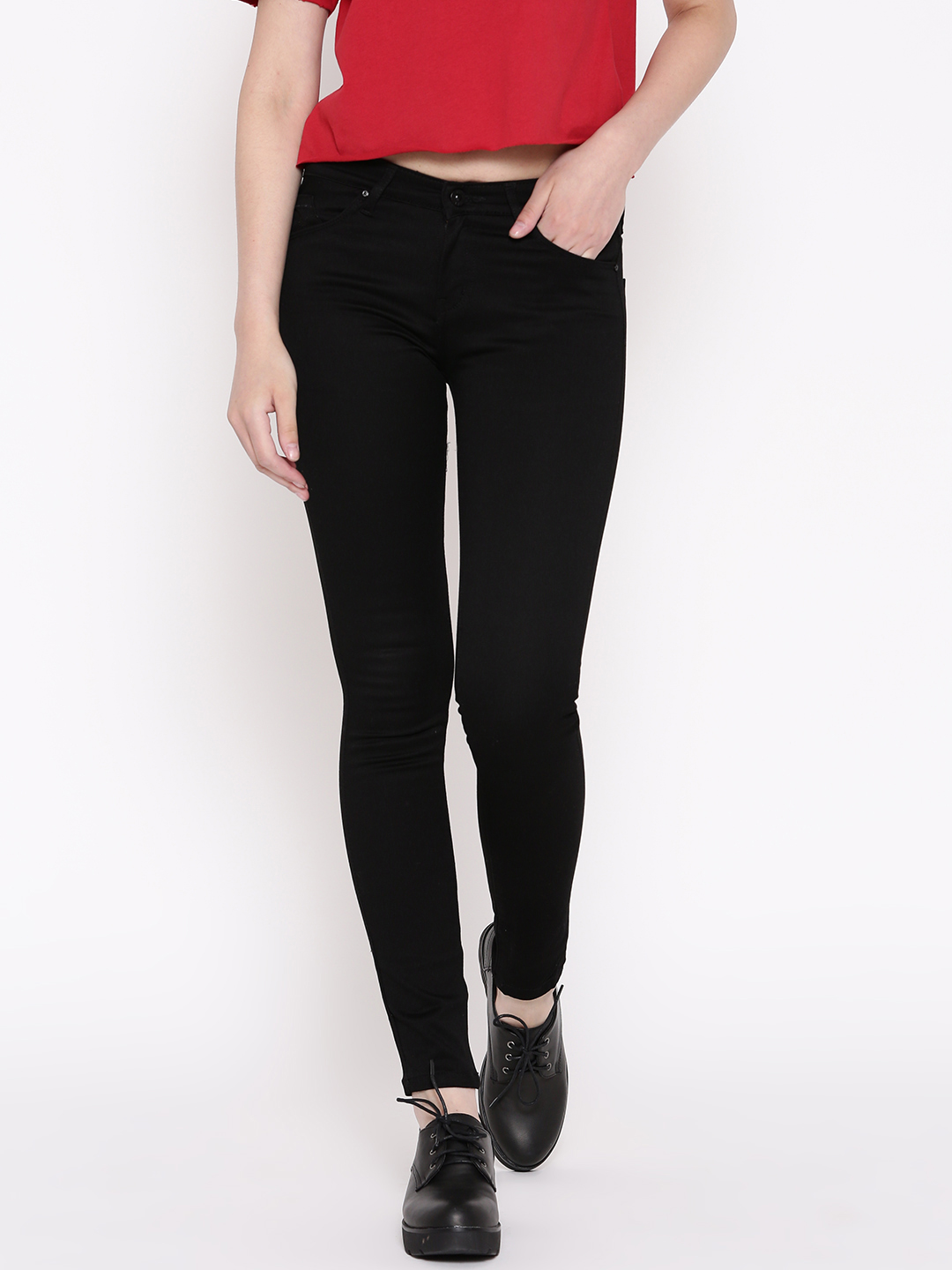 Devis Women Black Slim Fit Stretchable Jeans Price in India