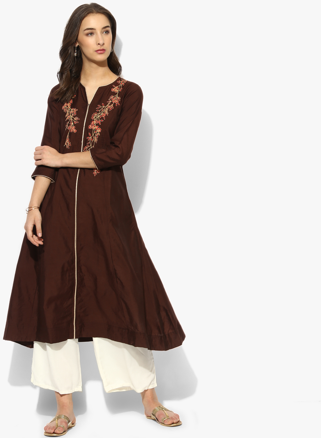 Round Neck Placement Embroidered Kurta With Full Sleeves Price in India