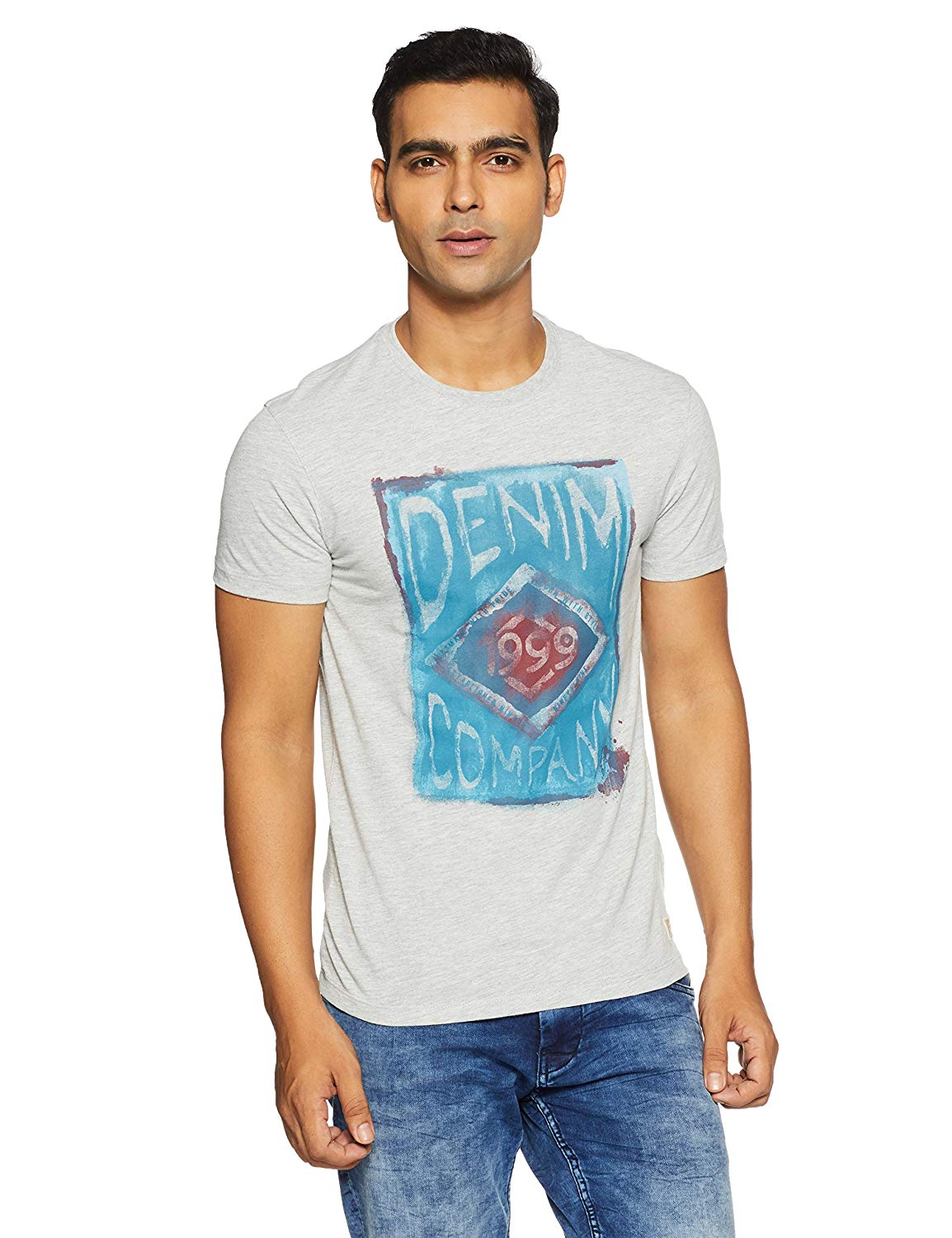 Loot: Peter England Men's Solid Slim Fit T-Shirt Price in India